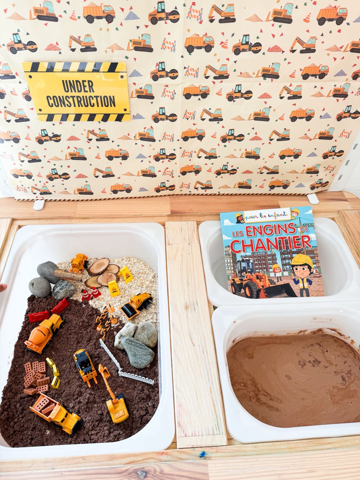 ChillMom Box - Construction Edition